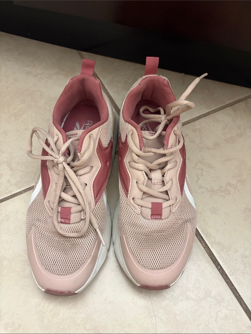 Reebok Women's Dusty Pink and Rose Athletic Sneakers